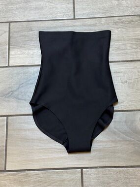 SKIMS Body Stone High-Waisted Brief